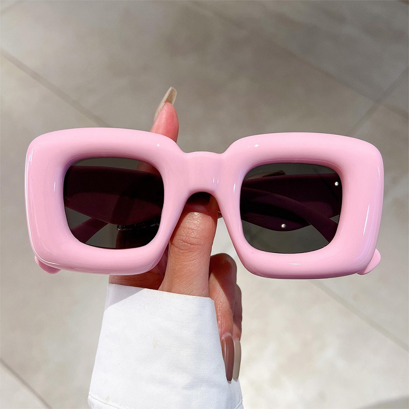 نظارات شمسية نسائية جديدة مربع - مراجعة Street Fashion Photo وسعره