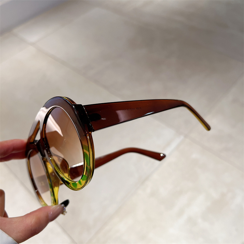 نظارات شمسية دائرية كبيرة الحج - مراجعة Street Fashion Glasses وسعره