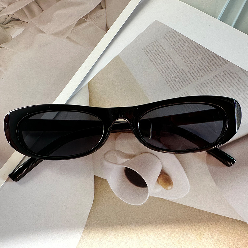 نظارات شمسية نسائية بيضاوية ال - مراجعة Street Fashion Glasses وسعره