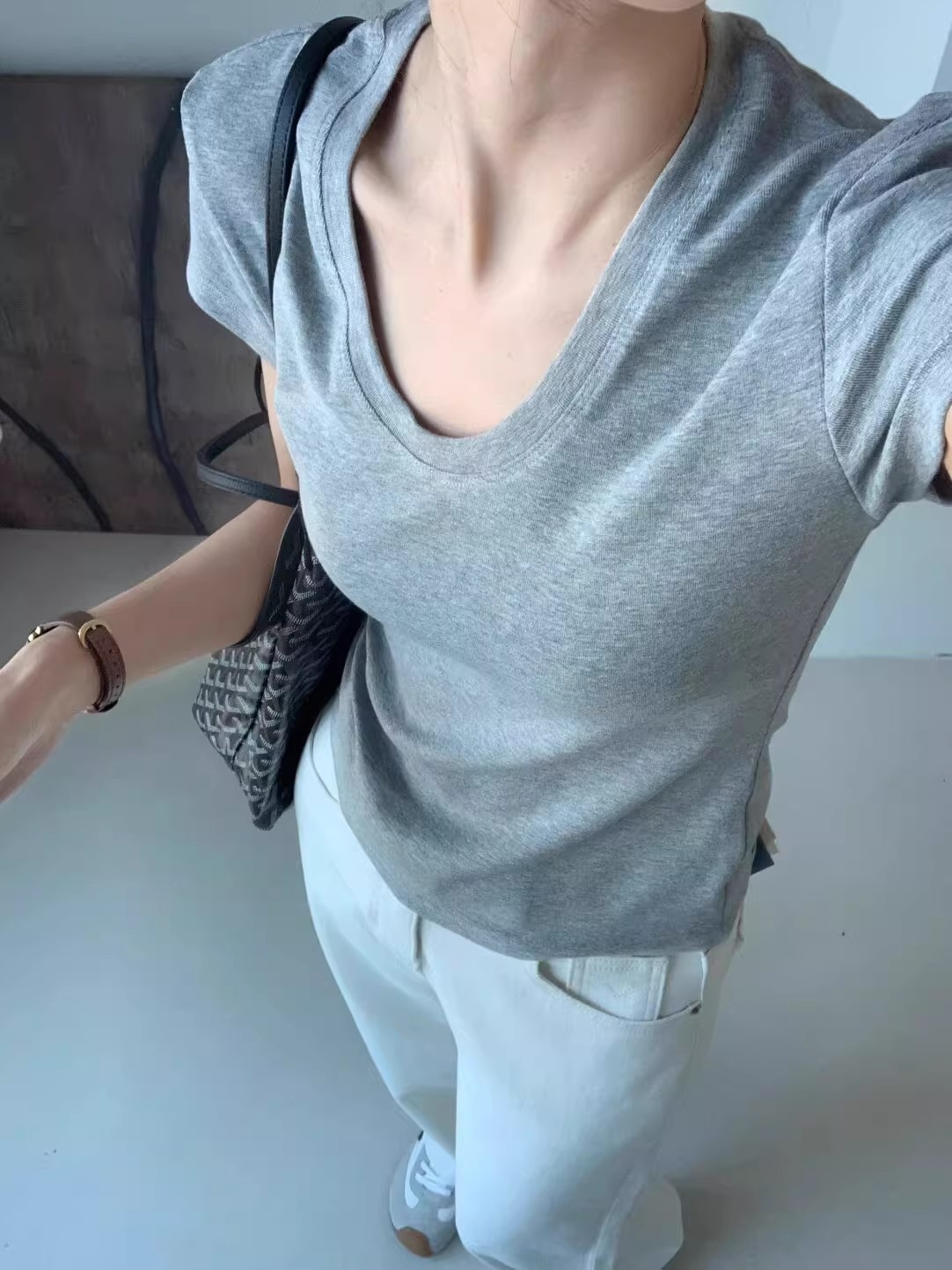 تي شيرت نسائي صيفي بياقة على ش - مراجعة Fashion Streetwear وسعره