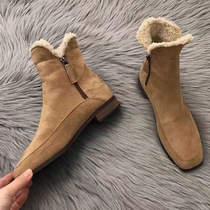 أحذية شتوية نسائية جديدة لعام  - مراجعة Street Fashion Winter 2026 وسعره