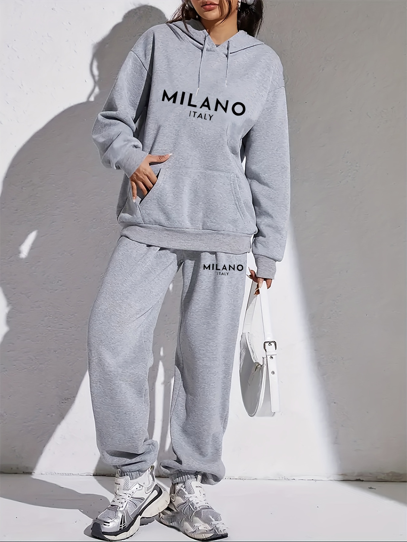 المرأة الخريف/الشتاء هوديي + ا - مراجعة Street Fashion Milano وسعره