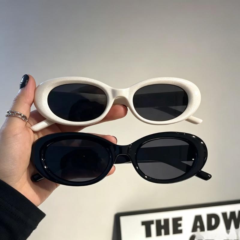 نظارات شمسية بيضاوية الشكل بتص - مراجعة Street Fashion Photo وسعره
